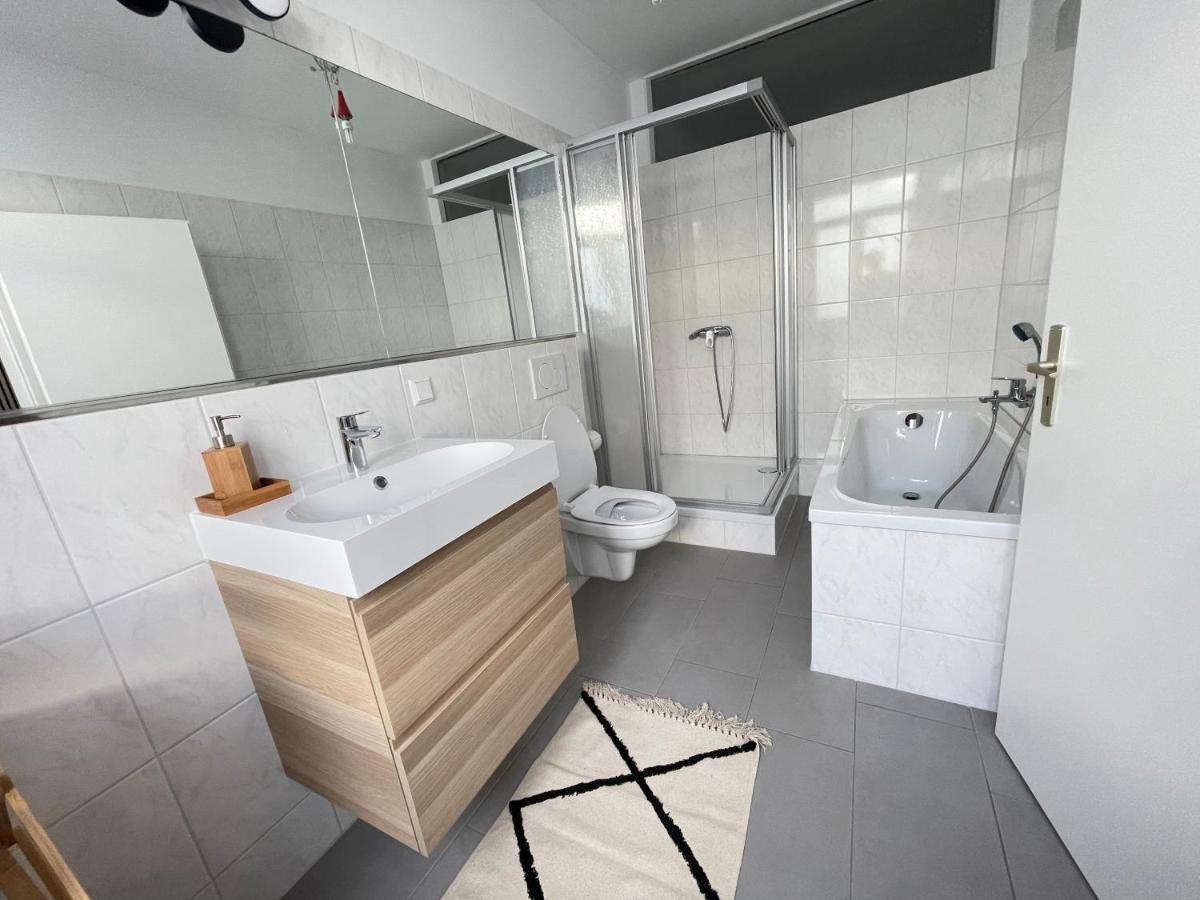 Apartment 150qm - 5 - Free Parking - Mallibase Hannover